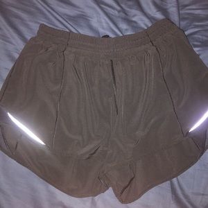 Lululemon Hotty Hot Shorts 4 inch inseam